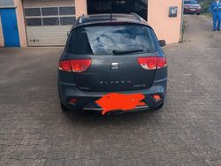 Grau Gebraucht 2007 Seat Altea Van / Kleinbus | 4.950 € (Teuer)