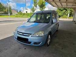 Silber Gebraucht 2007 Opel Combo Van / Kleinbus | 1.990 € (Guter Preis)