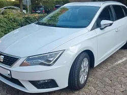 Weiß Gebraucht 2019 Seat Leon ST Kombi | 12.400 € (Guter Preis)