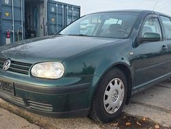 Grün Gebraucht 1998 VW Golf IV Comfortline Limousine | 800 € (Guter Preis)