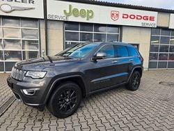 Grau Gebraucht 2018 Jeep Grand Cherokee Overland SUV | 23.750 € (Guter Preis)