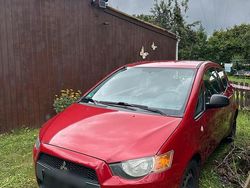 Rot Gebraucht 2009 Mitsubishi Colt Kleinwagen | 2.000 € (Guter Preis)