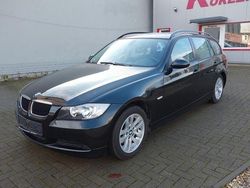 Schwarz Gebraucht 2007 BMW 318 Comfort Edition Kombi | 4.989 € (Fairer Preis)