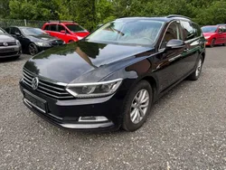 Schwarz Gebraucht 2018 VW Passat Comfortline Kombi | 12.590 € (Superpreis)