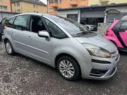 Grau Gebraucht 2010 Citroën C4 Picasso Exclusive Van / Kleinbus | 3.800 € (Teuer)