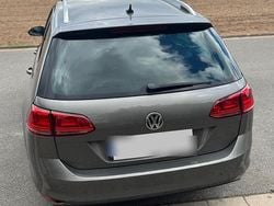 Grau Gebraucht 2014 VW Golf VII Edition Kombi | 7.350 € (Guter Preis)