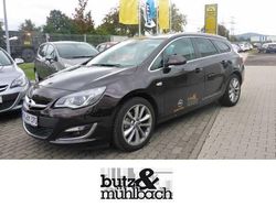 Braun metallic Gebraucht 2014 Opel Astra Exklusiv Kombi | 24.990 €
