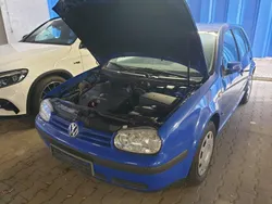 Blau Gebraucht 1999 VW Golf IV Limousine | 1.400 € (Fairer Preis)