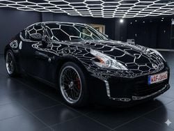 Schwarz Gebraucht 2016 Nissan 370Z Pack Coupé | 23.450 € (Fairer Preis)