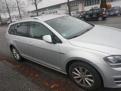 Silber Gebraucht 2015 VW Golf VII LOUNGE Kombi | 8.590 € (Fairer Preis)