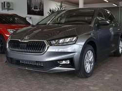 Graphitegrau metallic Neu 2025 Skoda Fabia Selection Kleinwagen | 17.550 € (Guter Preis)