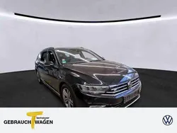 Schwarz Gebraucht 2022 VW Passat R-line Kombi | 25.330 € (Fairer Preis)