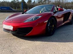 Rot Gebraucht 2013 McLaren MP4-12C Cabrio | 119.000 €