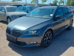 Grau Gebraucht 2017 Skoda Superb SportLine Kombi | 18.990 € (Fairer Preis)