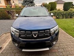 Blau Gebraucht 2018 Dacia Sandero Stepway SUV | 6.700 € (Guter Preis)