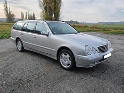 Silber Gebraucht 2001 Mercedes E280 Kombi | 4.250 € (Superpreis)