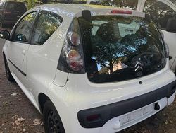 Weiß Gebraucht 2008 Citroën C1 Kleinwagen | 1.990 € (Fairer Preis)