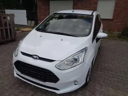 Frozen white Gebraucht 2013 Ford B-MAX Titanium Van / Kleinbus | 3.990 € (Fairer Preis)