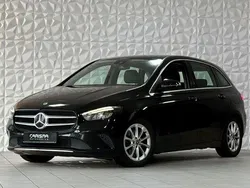 Schwarz Gebraucht 2020 Mercedes B220 Van / Kleinbus | 18.990 € (Fairer Preis)