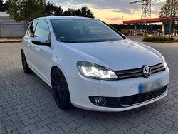 Weiß Gebraucht 2009 VW Golf VI Kleinwagen | 3.200 € (Guter Preis)