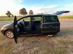 Schwarz Gebraucht 2014 VW Sharan Comfortline Van / Kleinbus | 11.400 € (Guter Preis)