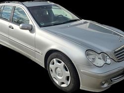 Silber Gebraucht 2004 Mercedes C200 Classic Kombi | 3.400 € (Fairer Preis)