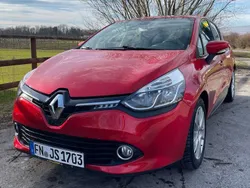 Rot Gebraucht 2014 Renault Clio IV Dynamique Limousine | 10.500 € (Fairer Preis)