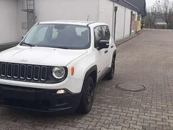 Alpine white (vr296) Gebraucht 2016 Jeep Renegade Sport SUV | 8.900 € (Fairer Preis)