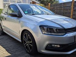 Silber Gebraucht 2015 VW Polo Trendline Limousine | 4.100 € (Fairer Preis)