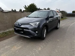 Grau Gebraucht 2018 Toyota RAV4 Team SUV | 15.990 € (Superpreis)