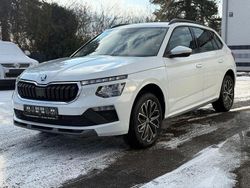 Weiß Gebraucht 2024 Skoda Kamiq Selection SUV | 24.888 € (Superpreis)