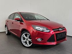 Rot Gebraucht 2013 Ford Focus Titanium Limousine | 8.499 € (Fairer Preis)