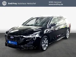 Schwarz Gebraucht 2024 Ford Focus ST-Line X Kombi | 24.440 € (Guter Preis)