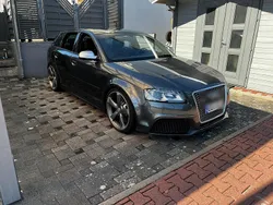 Grau Gebraucht 2012 Audi RS3 Kleinwagen | 36.000 €