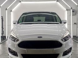 Weiß Gebraucht 2016 Ford S-MAX Titanium Van / Kleinbus | 13.500 € (Guter Preis)