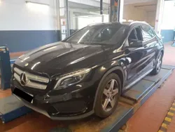 Schwarz Gebraucht 2016 Mercedes GLA220 AMG line SUV | 12.999 € (Guter Preis)