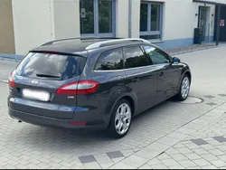 Grau Gebraucht 2010 Ford Mondeo Kombi | 4.300 € (Fairer Preis)