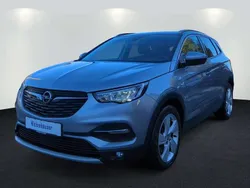 Kontrast grau/quarz silber Gebraucht 2021 Opel Grandland X SUV | 22.390 € (Guter Preis)