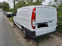 Weiß Gebraucht 2004 Mercedes Vito Van / Kleinbus | 2.950 €