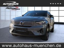 Thunder grey / (metallic) Gebraucht 2022 Volvo C40 Ultimate SUV | 28.990 € (Etwas zu teuer)
