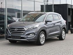 Thunder grey metallic Gebraucht 2015 Hyundai Tucson Intro Edition SUV | 12.950 € (Fairer Preis)