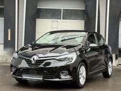 Sternenschwarz Gebraucht 2022 Renault Clio V Business Limousine | 11.750 € (Guter Preis)