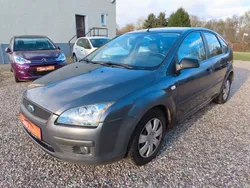 Graphitgrau metallic Gebraucht 2005 Ford Focus Trend Limousine | 690 € (Superpreis)