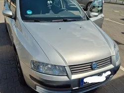 Silber Gebraucht 2004 Fiat Stilo Limousine | 2.000 € (Guter Preis)