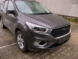 Grau Gebraucht 2018 Ford Kuga Vignale SUV | 14.500 € (Guter Preis)