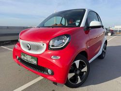 Cherry/rally red Gebraucht 2019 Smart ForTwo Coupé Coupé | 13.900 € (Fairer Preis)