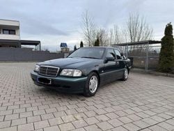 Grün Gebraucht 1998 Mercedes C180 Limousine | 4.750 €