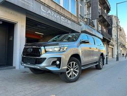 Grau Gebraucht 2018 Toyota HiLux Abholung | 29.500 € (Etwas zu teuer)