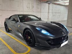 Grau Gebraucht 2018 Ferrari 812 | 260.000 €