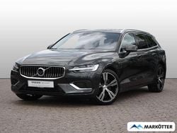 Grau Gebraucht 2022 Volvo V60 Plus Kombi | 37.450 € (Superpreis)